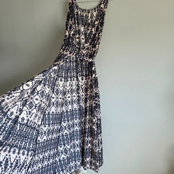 Chai Fashion Maxi Wrap  Dress Size  XS - Picture 7 of 12